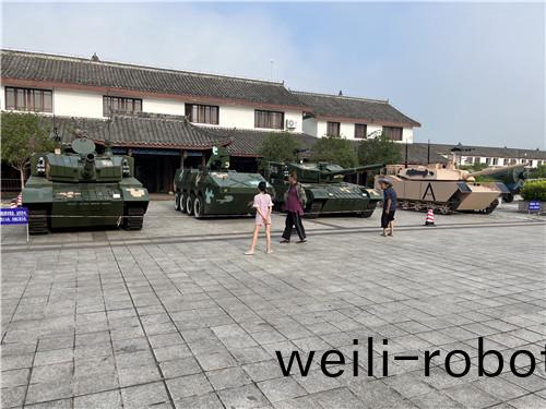 大型坦尅糢(mo)型